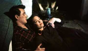 A film still from All that Heaven Allows